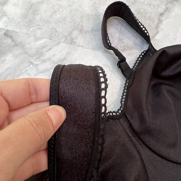 PLAYTEX 18‎ HR Black 4692 Wire Free Lift Full Cover Soft Cup Bra  40 C Gel Strap - Picture 3 of 4